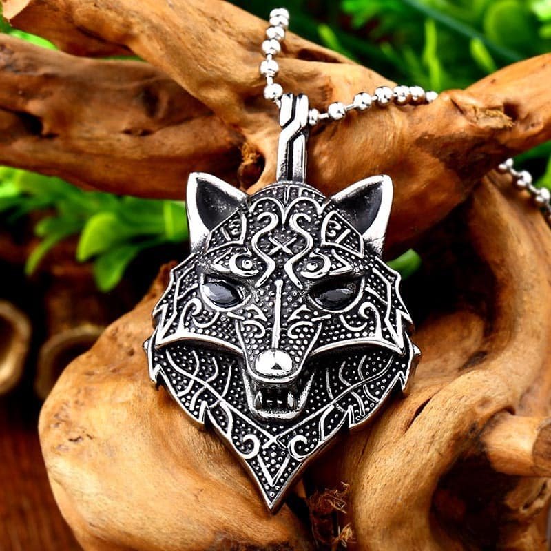 Pendentif Viking Tête de Loup et motif celtique