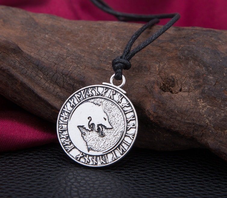 Pendentif Viking Loup argenté