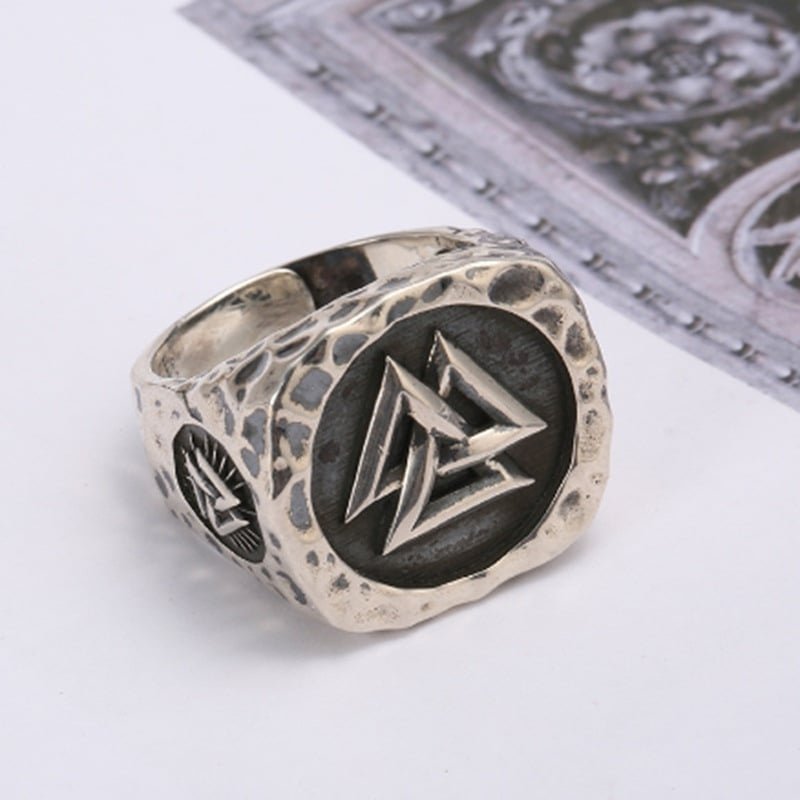 Bague Viking Valknut en métal robuste