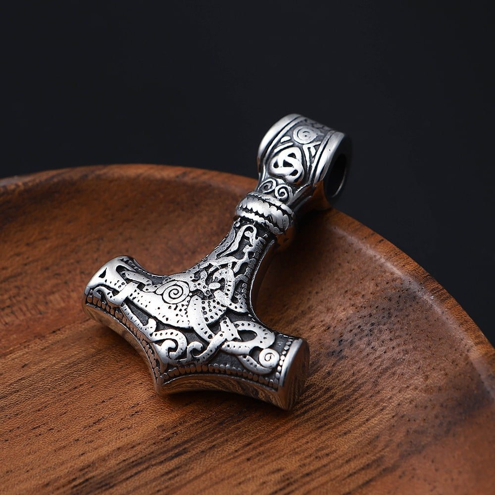 Pendentif viking marteau de Thor argenté