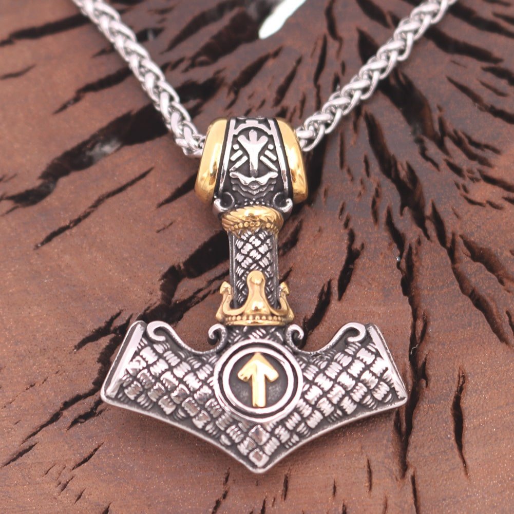 Pendentif viking en acier titane style rétro