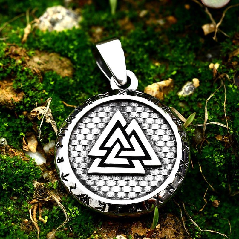 Pendentif Viking Valknut Symbole de Force en acier inoxydable