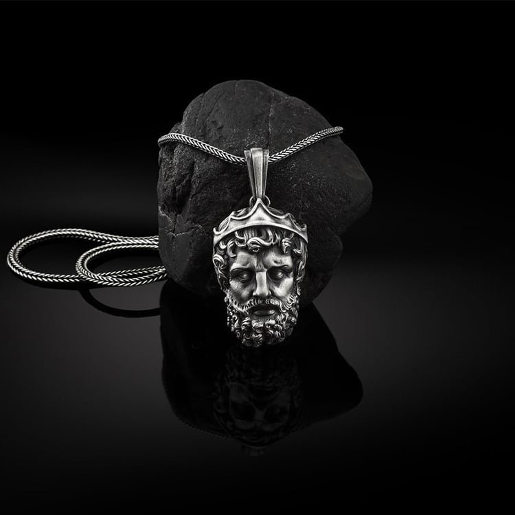 Pendentif Viking Visage d'Homme en étain massif