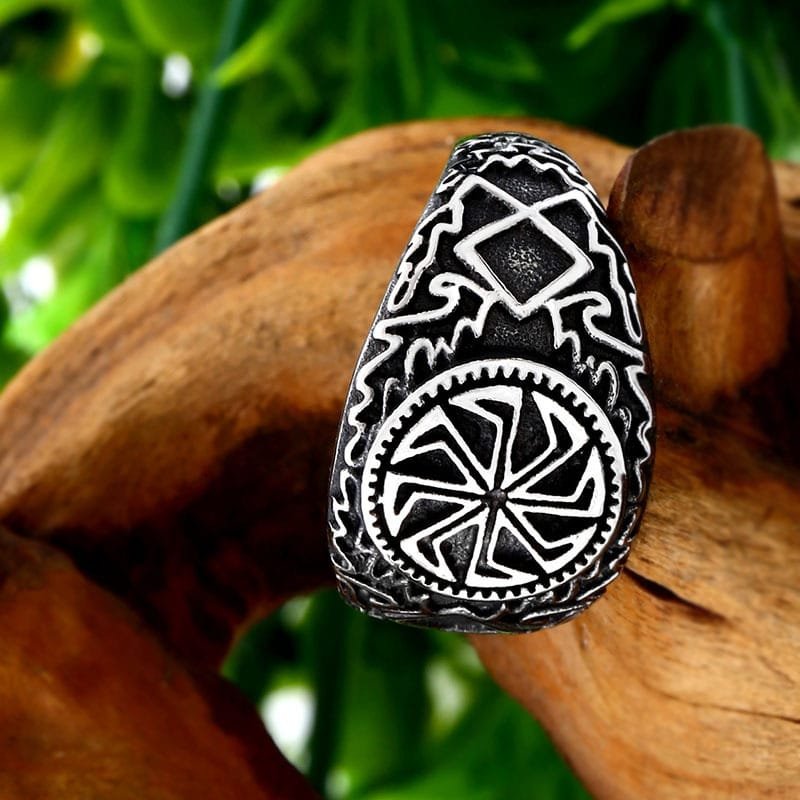 Bague viking motif celtique géométrique