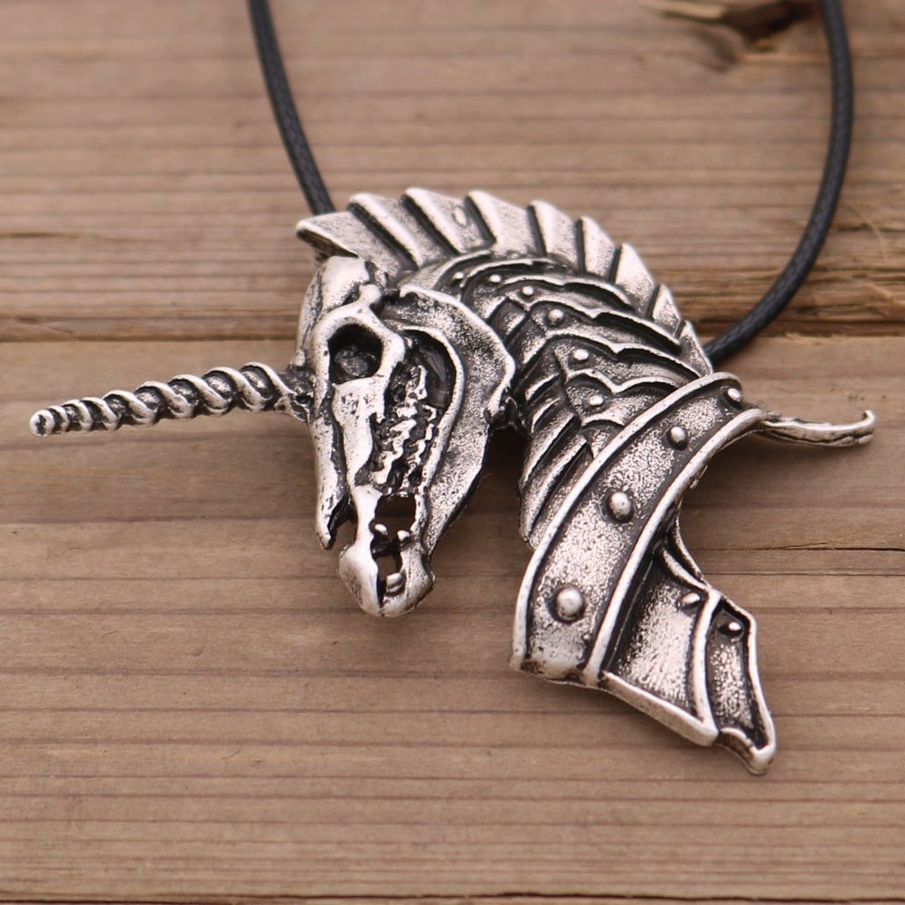 Pendentif viking tête de cheval argenté