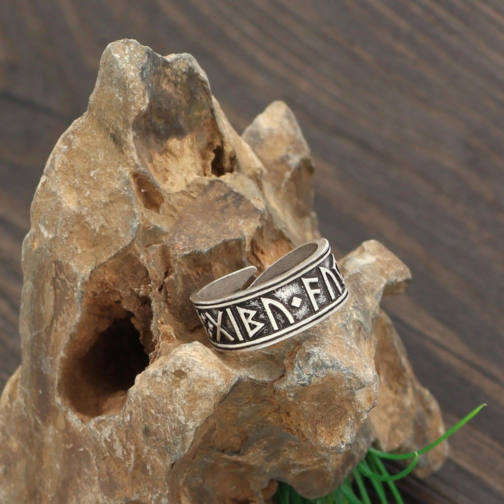 Bague viking ajustable en alliage avec motif celtique et runes