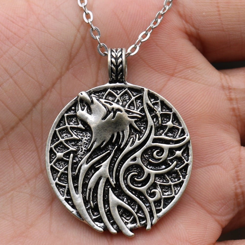 Pendentif Viking Loup et Motifs Celtiques en alliage robuste