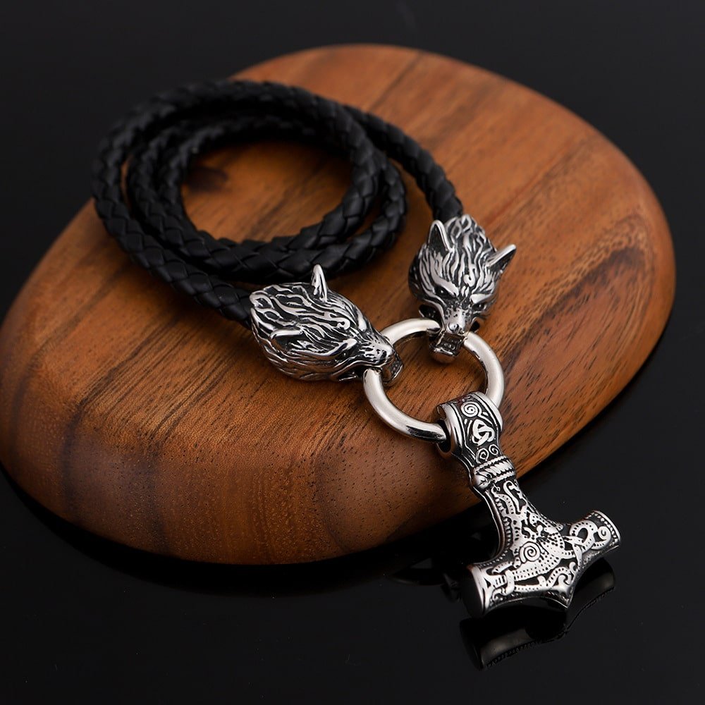 Pendentif viking marteau de Thor avec têtes de loup en acier inoxydable pour homme