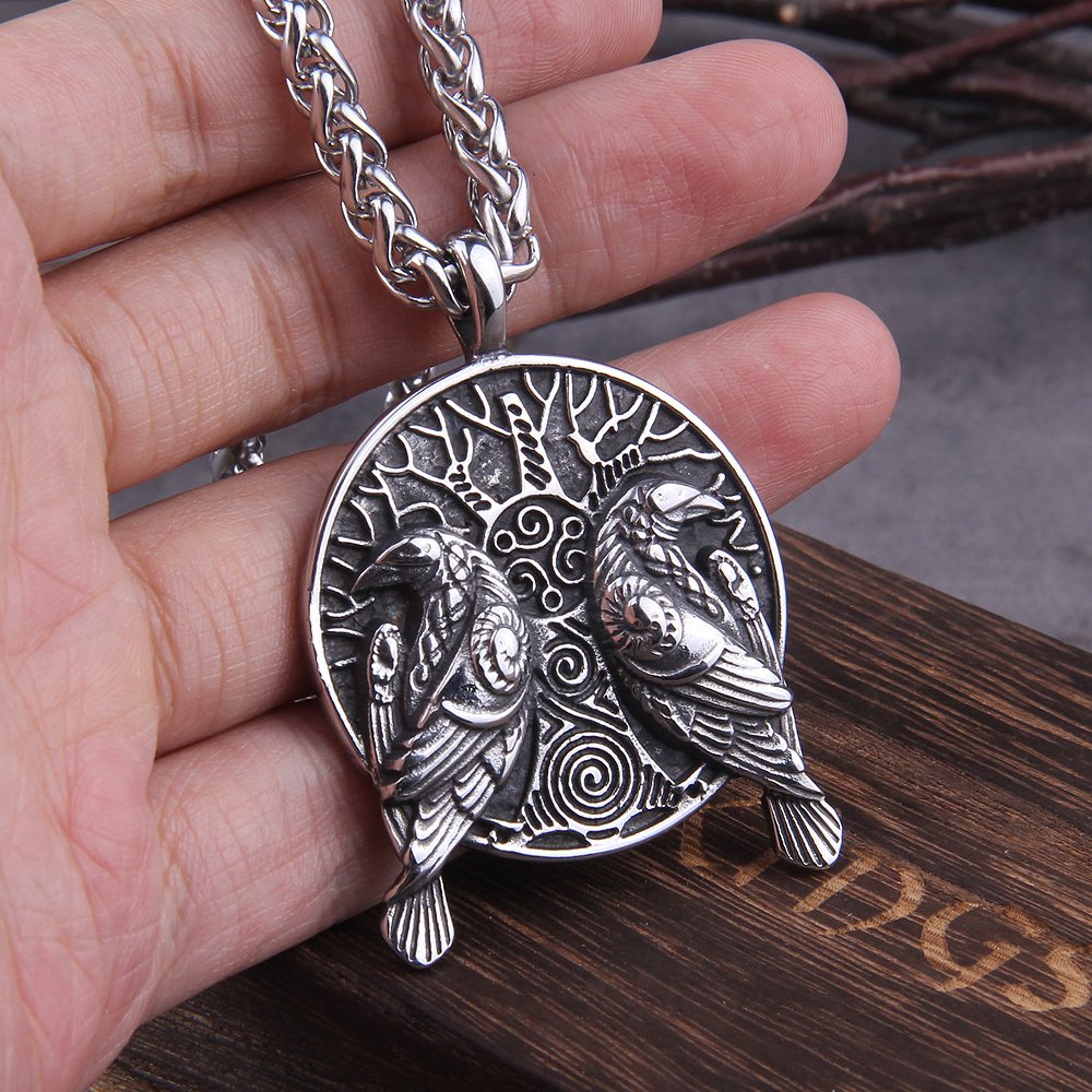 Collier Viking Pendentif Aigle en Alliage Argenté finition polie