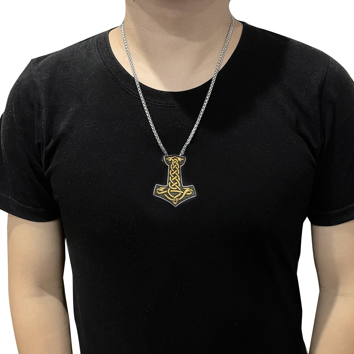 Collier Viking avec Pendentif Noeud Celtique Doré