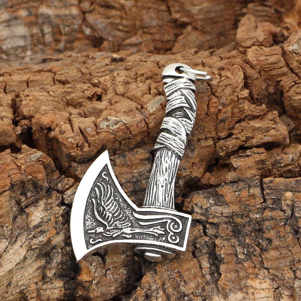 Pendentif Hache Viking couleur acier sans chaine