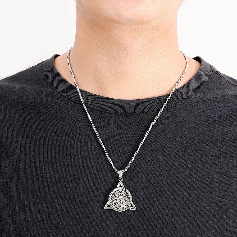 Pendentif Viking Triskelle Vintage en Acier Titane style vintage