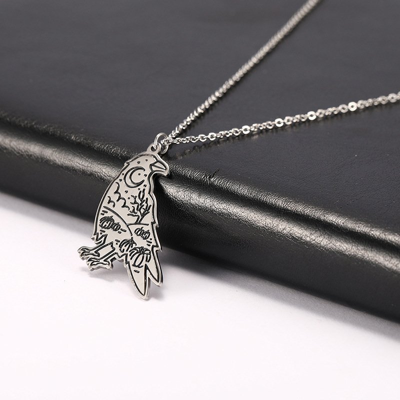 Collier Viking Oiseau finition brillante