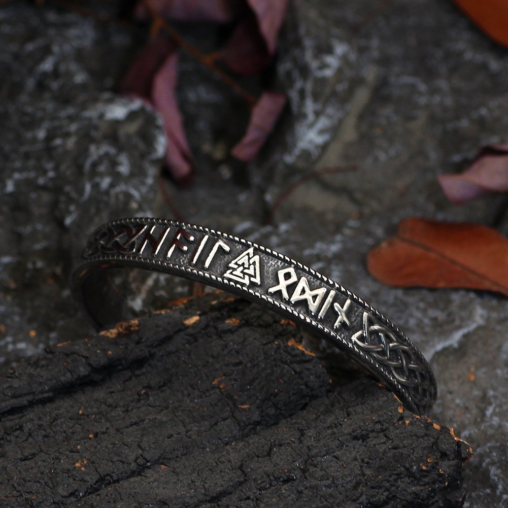 Bracelet Viking en Acier Titane Motif Runique et Entrelacs acier