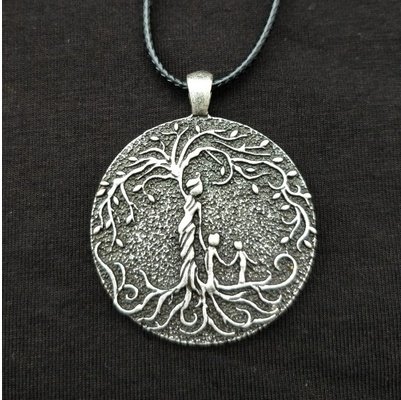 Pendentif Yggdrasil - Arbre de Vie Viking Design élégant