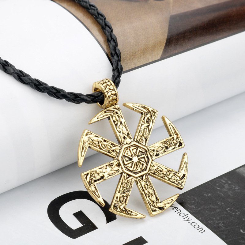 Pendentif Viking kolovrat doré