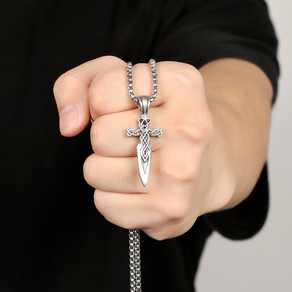 Pendentif Épée Viking Chaîne en acier titane incluse