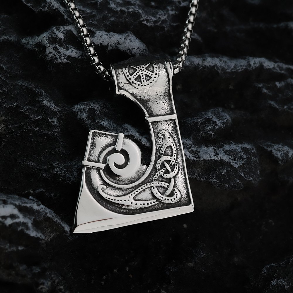 Pendentif Viking Hache Celtique résistant et élégant
