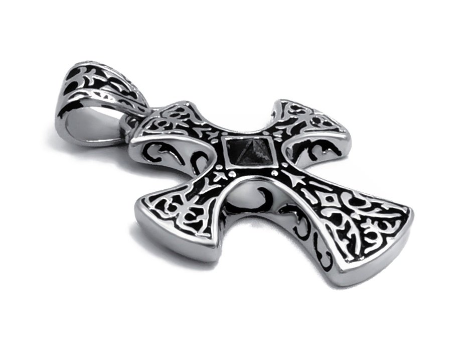 Pendentif Croix Viking Massive en Acier Titane imposant